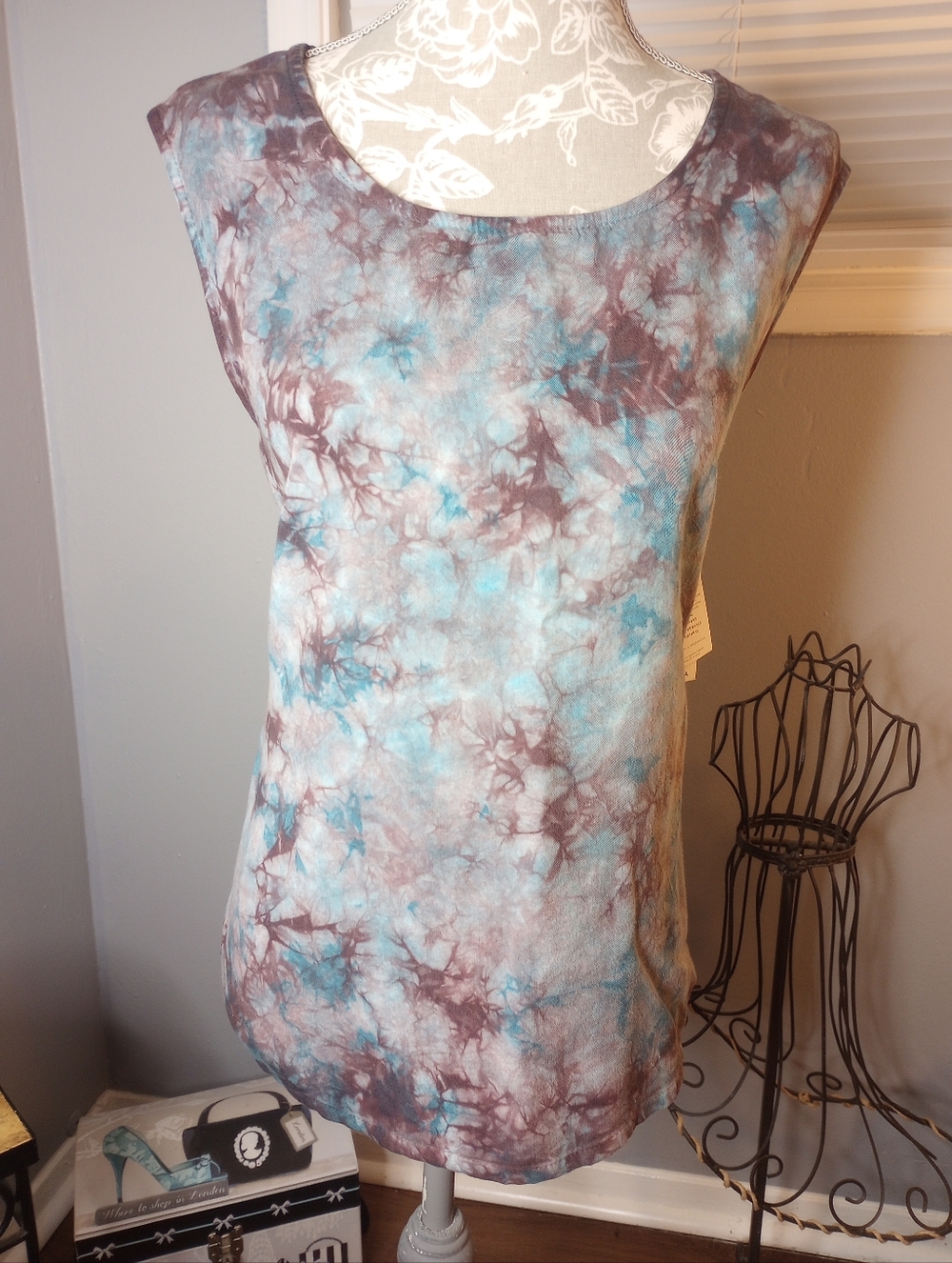 Sustainable Sleeveless Tie-Dye Scoop Neck Top - Blue & Brown NWT